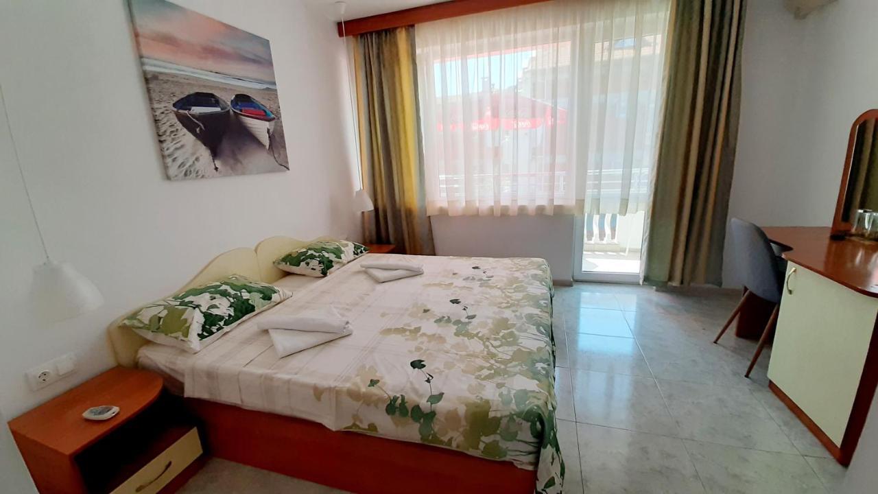 Guest house Laguna 2*